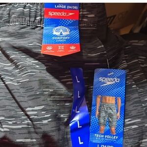 Speedo Men's Tech Volley Water Shorts Trunks nwt black large